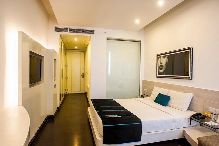 Room 7 of 47