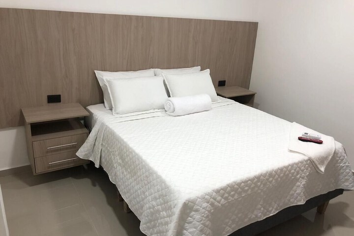 Room 7 of 25
