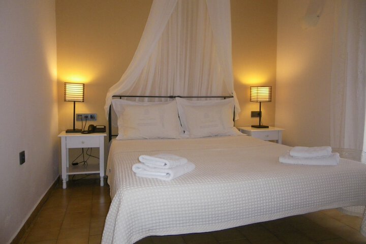 Room 6 of 41
