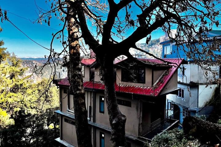 Nirvana Rooms Shimla With Mountain View