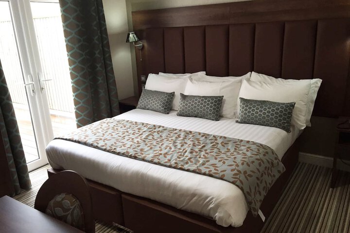 Room 18 of 46