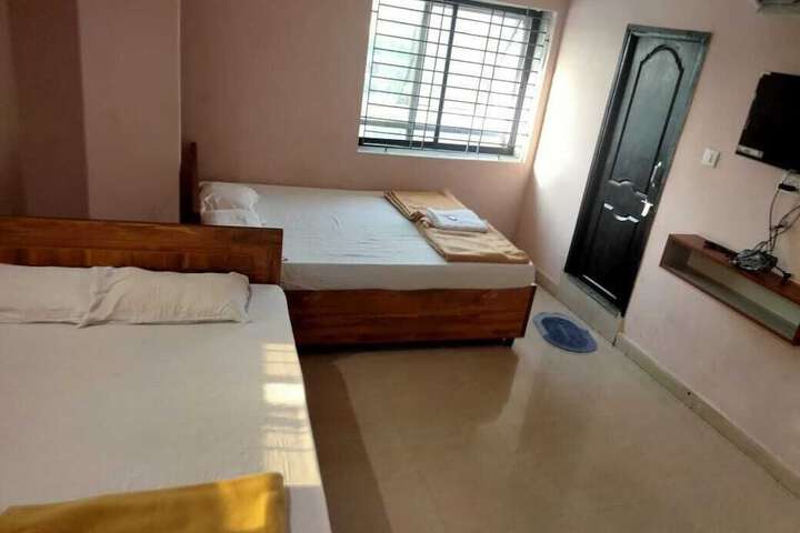 Room 19 of 28