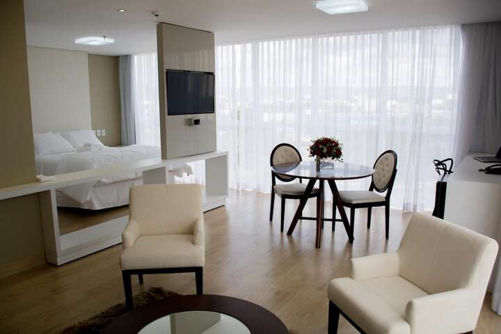 Room 35 of 60