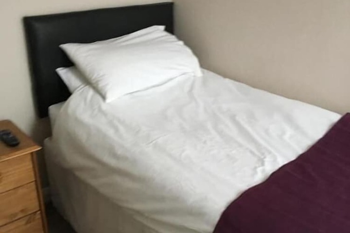 Room 19 of 28