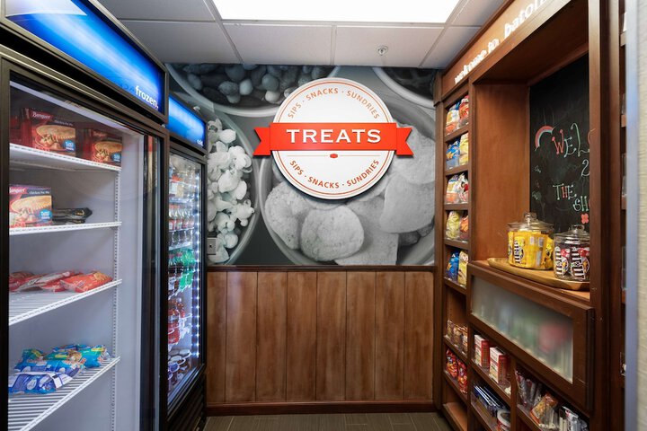 Snack bar
