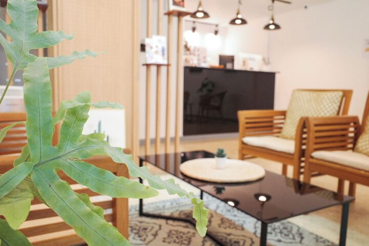 Entrance & Lobby