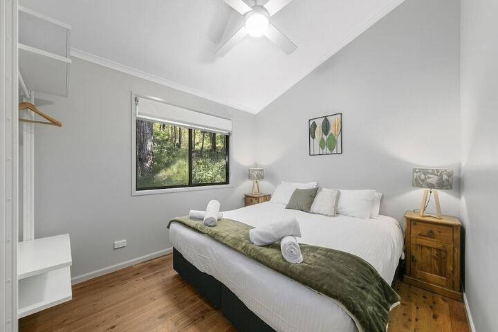 Room 6 of 29