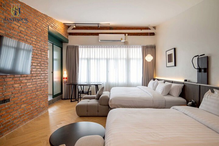 Room 17 of 51