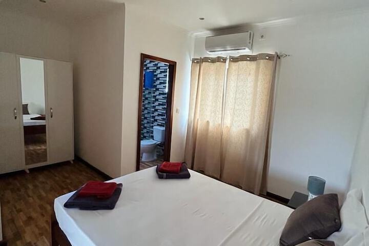 Room 25 of 60