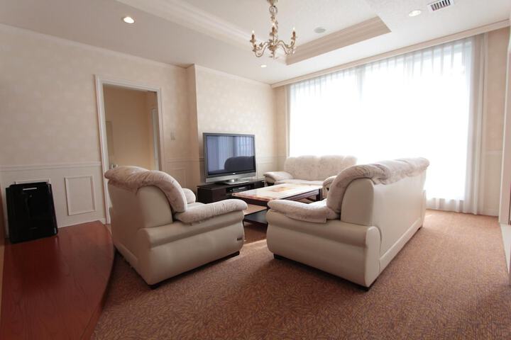 Room 49 of 59