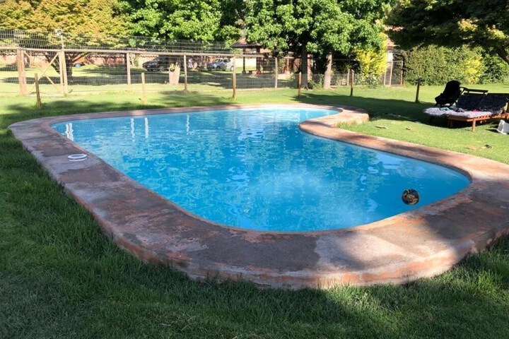 Pool 24 of 41