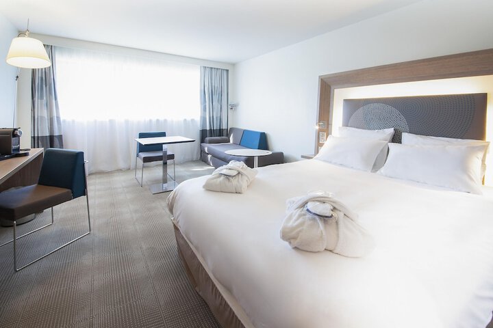 Room 32 of 129