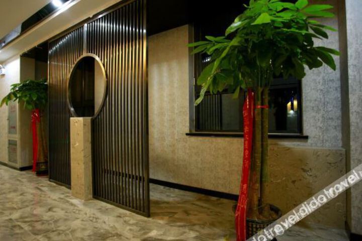 Hotel Interior 11 of 20
