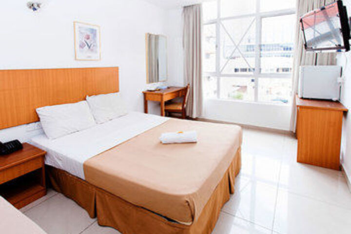 Room 15 of 43