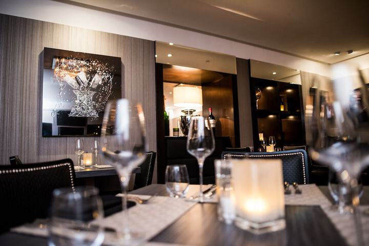 Dining Photos