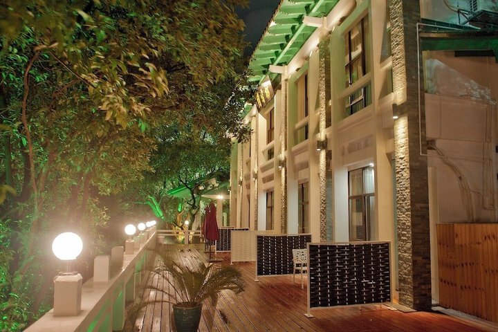 Hotel 142 of 161