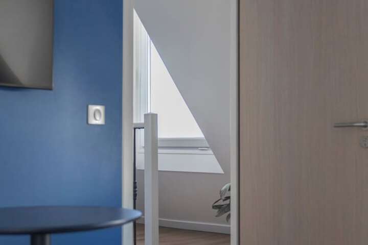 Room 17 of 50