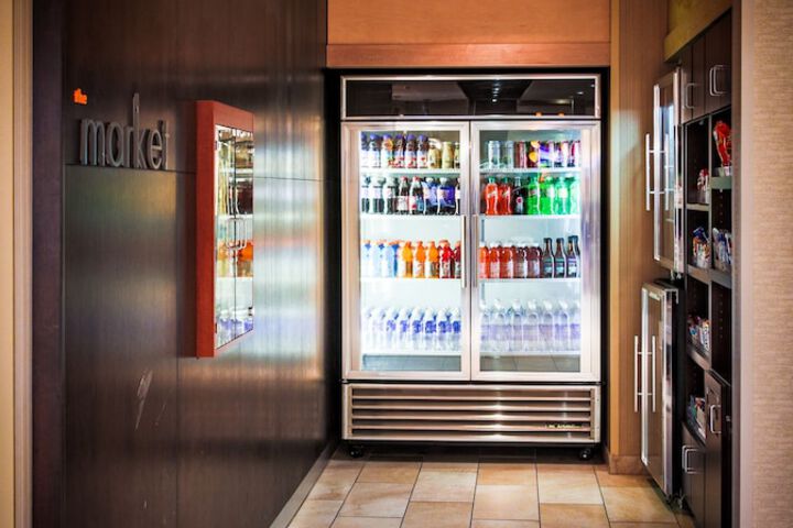 Snack bar