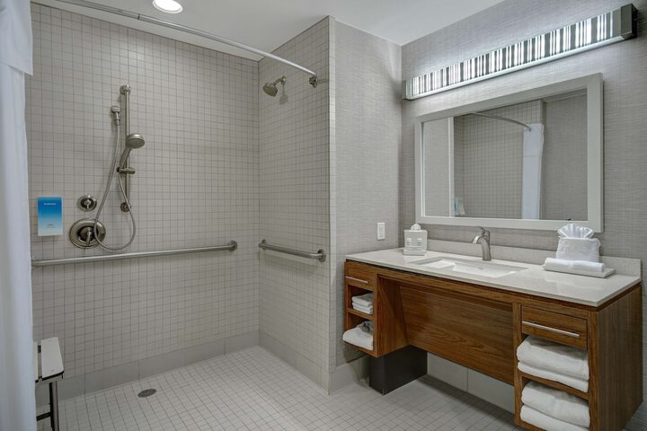 Bathroom shower