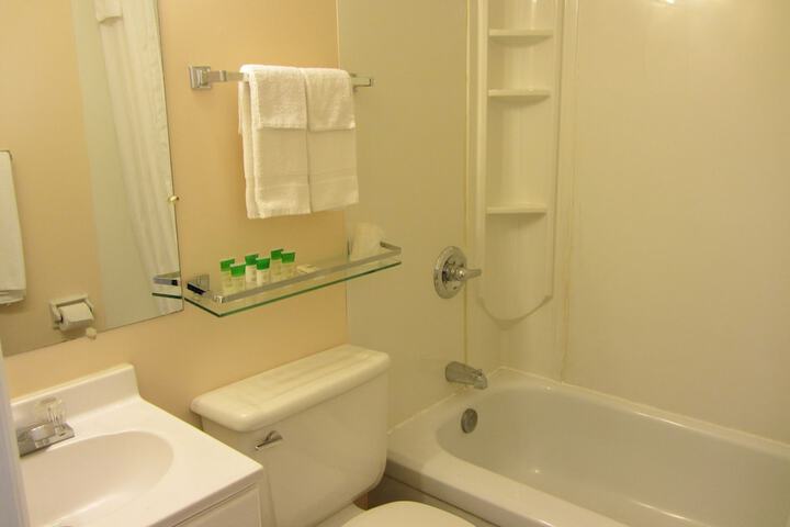 Room 19 of 33