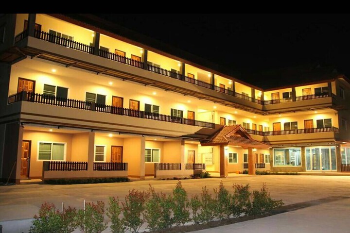 PRAEPOO RESIDENCE