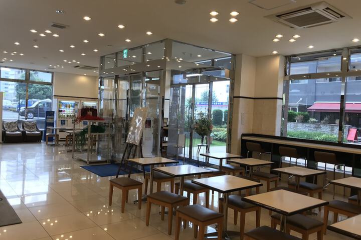 Hotel Lobby