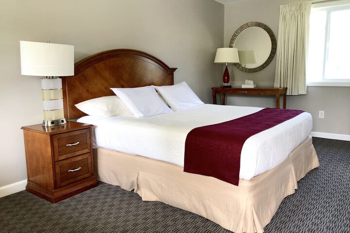 Inn on the Hill