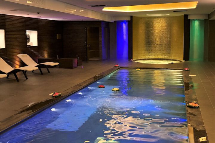 Pool 24 of 55