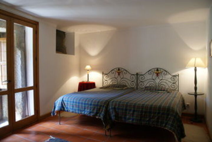 Room 19 of 38