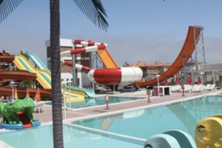 Pool 13 of 14