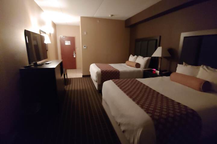 Room 9 of 60
