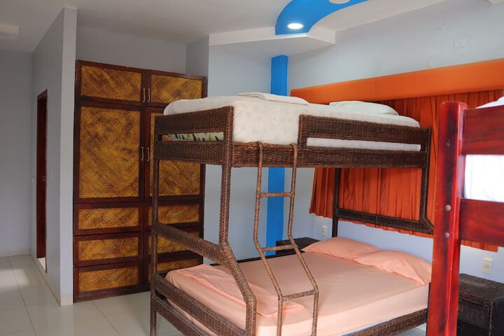 Room 15 of 111