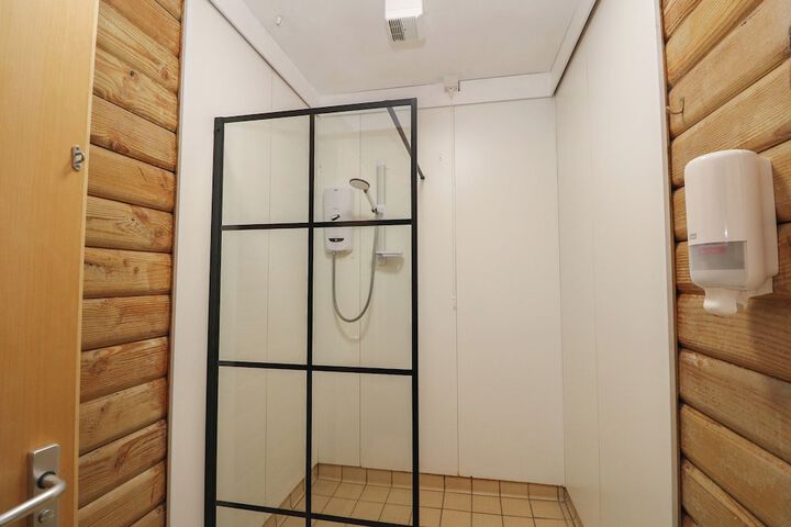 Room 19 of 40