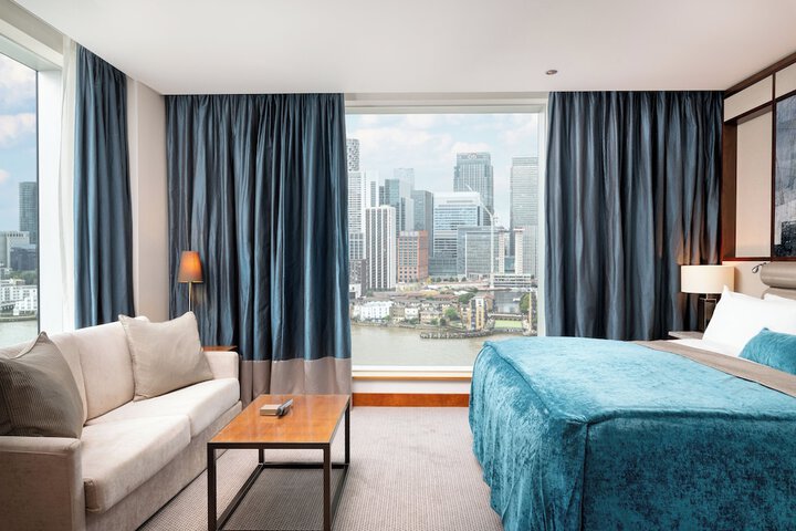 Room 62 of 347