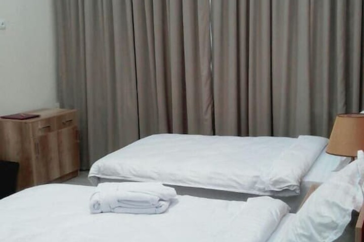 Room 28 of 54