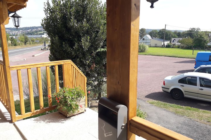 Terrace/Patio 9 of 38