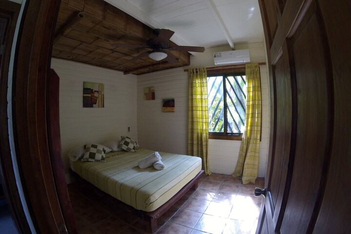 Room 5 of 73