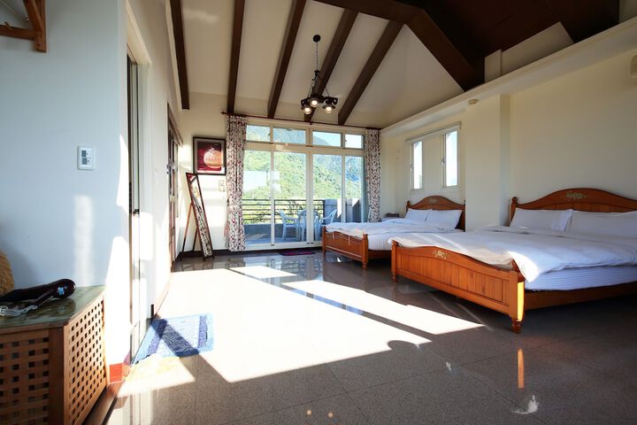 Suite Photo