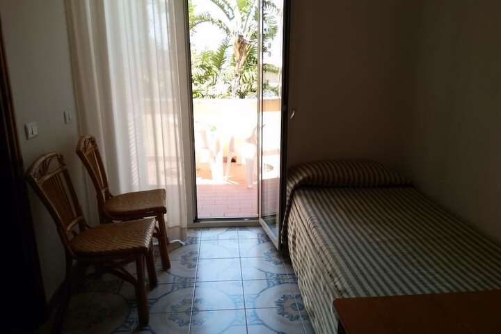 Room 15 of 71