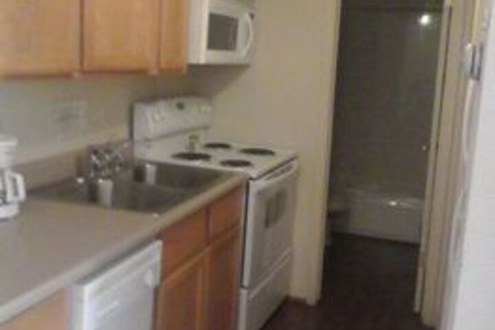 Room 36 of 62