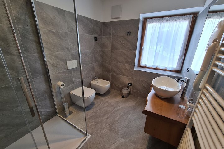 Bath Photo