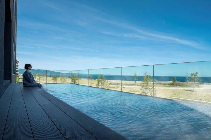 Terrace/Patio 58 of 60