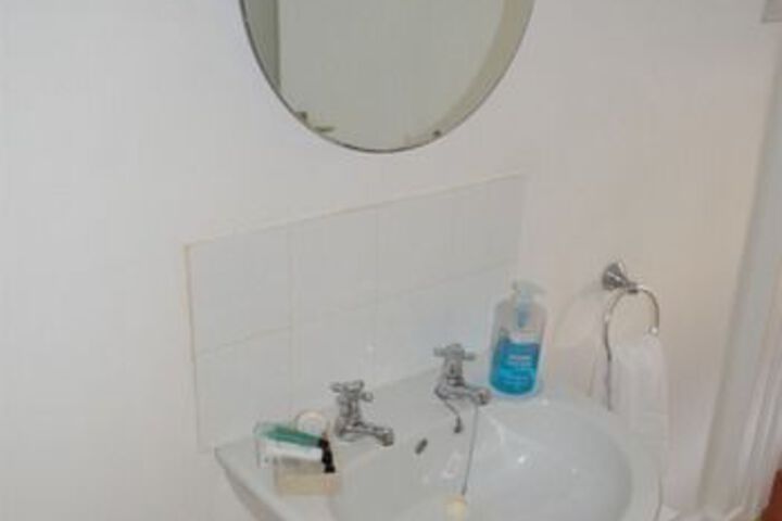 Room 8 of 49