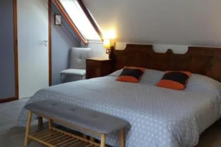 Room 7 of 20