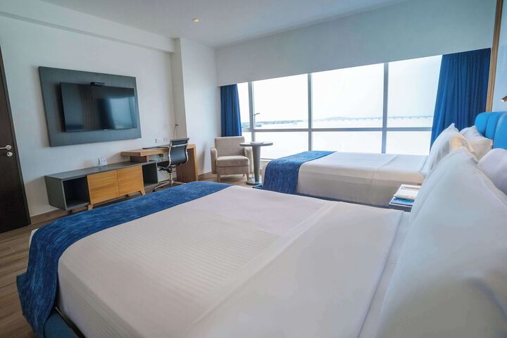 Room 21 of 93