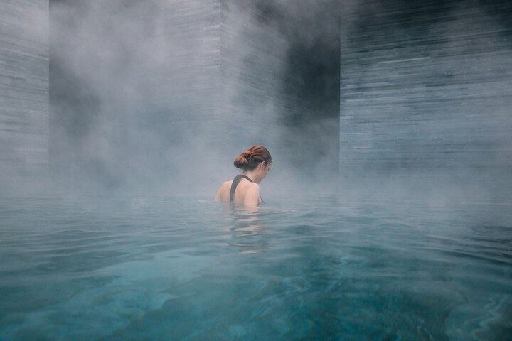Pool 20 of 51