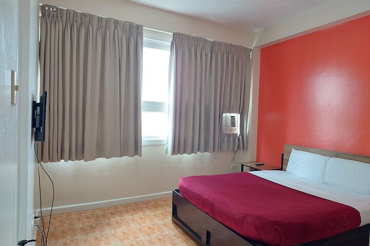 Room 17 of 23
