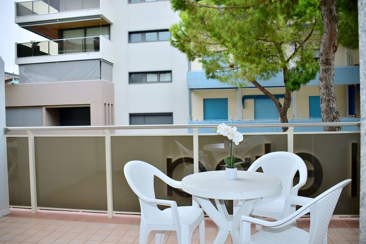 Terrace/Patio 23 of 102
