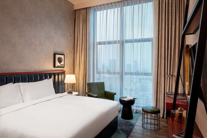 Room 46 of 103