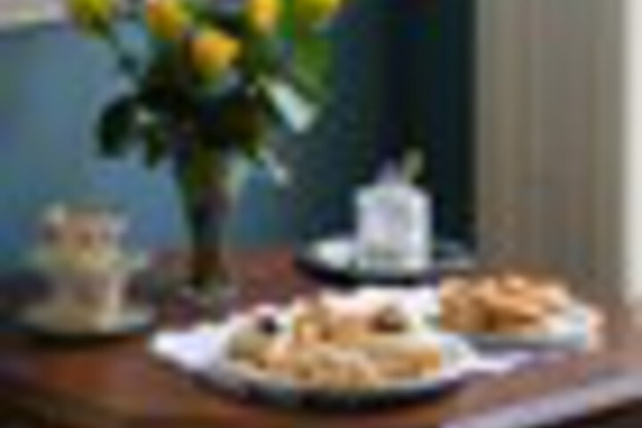 Dining 158 of 282